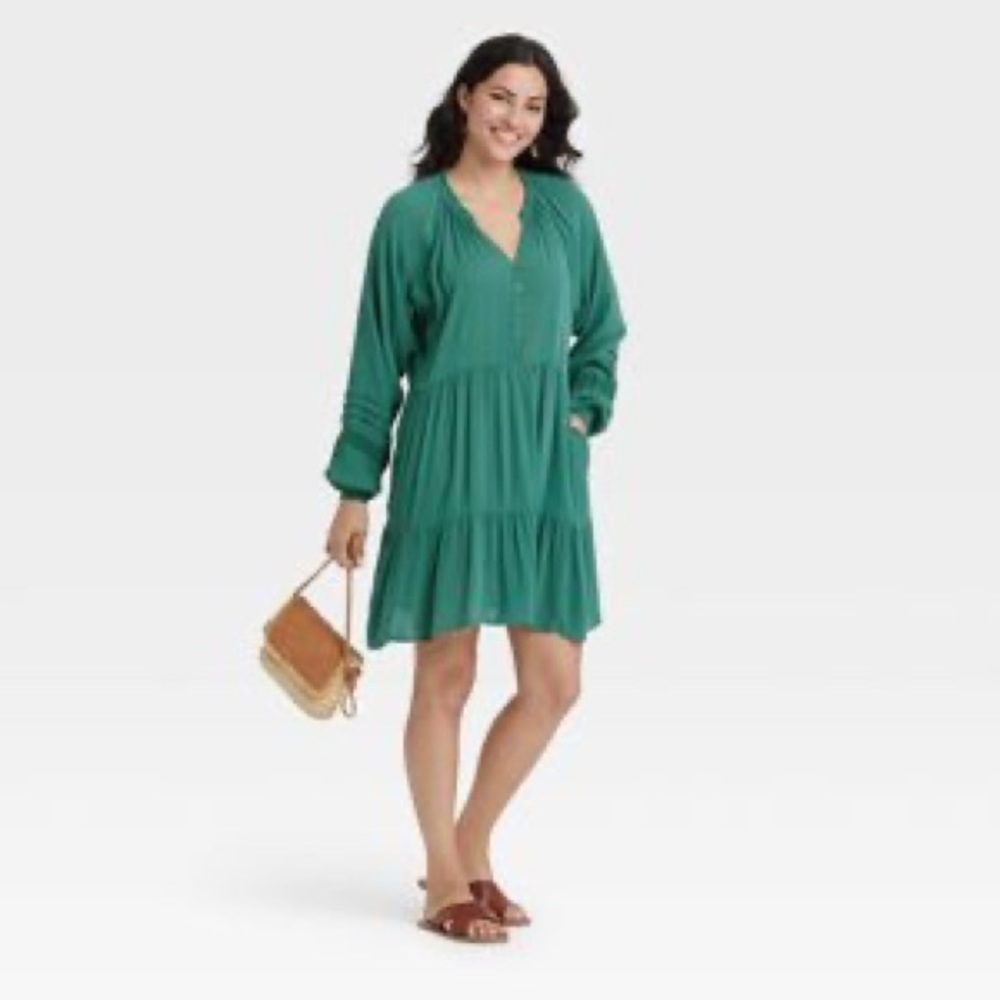 NWT Women's Long Sleeve Button-Front Dress - Knox Rose. Size small